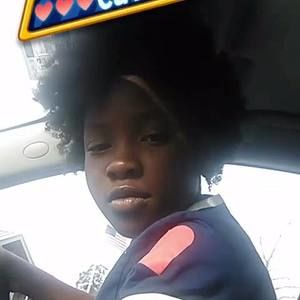 Meet your Posher, Dennis